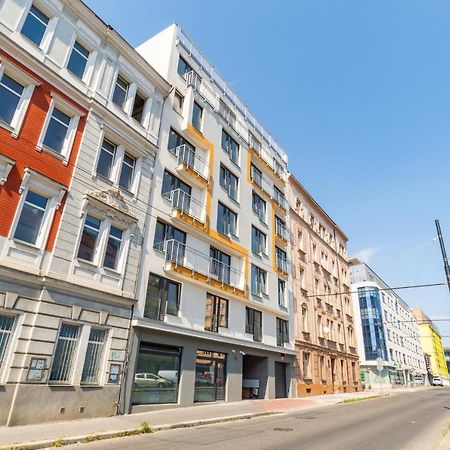 Brand New One Bedroom Apartment #54 In Brand New Building With Free Parking Πράγα Εξωτερικό φωτογραφία